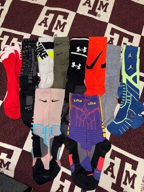 Lot of Nike socks, UA, Jordan etc size L